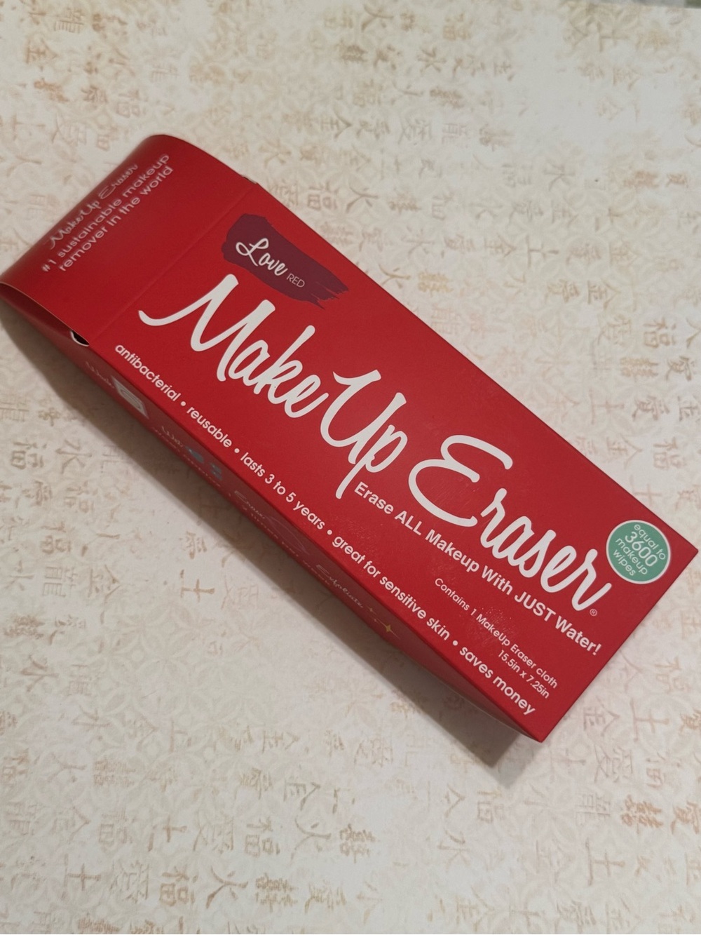 MAKE UP ERASER
